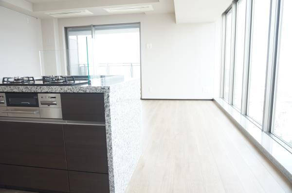 ＢｒｉｌｌｉａＴｏｗｅｒ池袋の居間・リビング