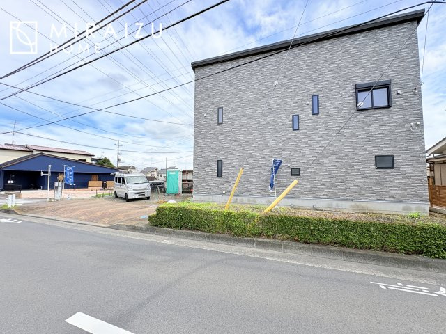【前面道路含む現地写真】 | 平日・休日問わず、いつでもご見学が出来ます♪☆実際に見て、触れて感じる安心のお住まい探しを体験して下さい♪☆物件情報だけでなく、地域の特色などなどエリア情報もお伝え出来たら嬉しいです♪