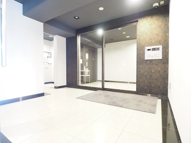 【エントランス】