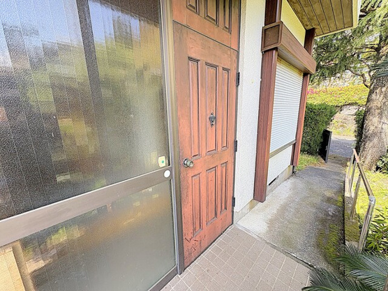 【玄関】 | 大室高原別荘地　戸建