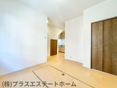 【居間・リビング】 | 御船通３丁目貸家