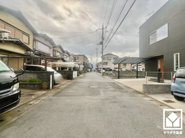 伏見区久我本町　2期の前面道路含む現地写真