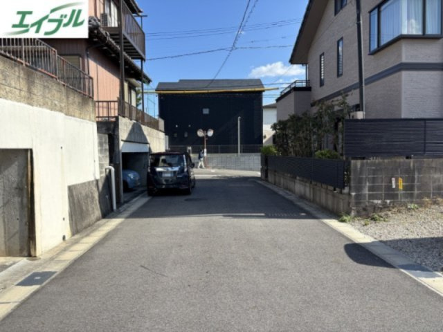 小牧市大字池之内　売地の前面道路含む現地写真|前面道路含む現地写真です