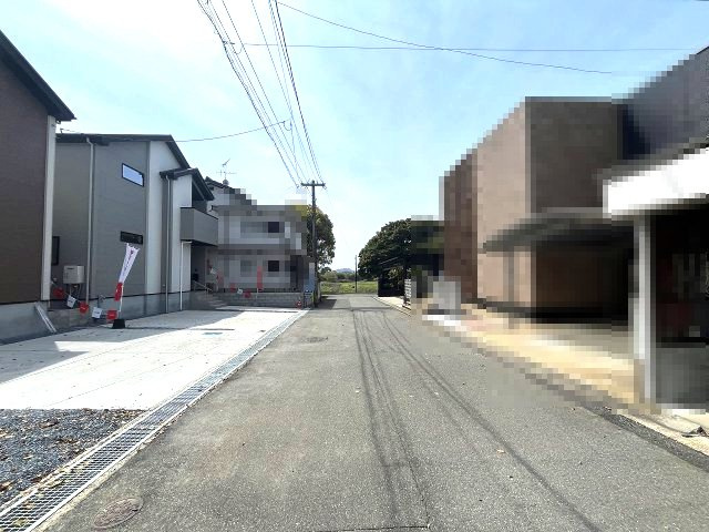 【その他】 | 糟屋郡久山町猪野4期　1号棟（全2棟）【仲介手数料無料・0円】 | 現地写真。前面道路です。