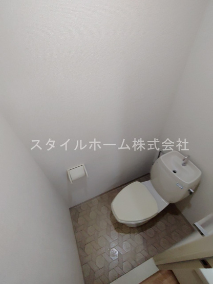 【トイレ】 | サンコーポ中山 | イメージ写真です。