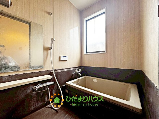杉戸町杉戸　中古一戸建ての浴室|1日の疲れを癒してください。