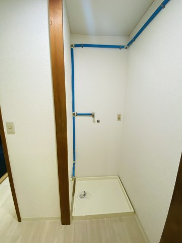 髙橋ハイツのその他|室内洗濯機置き場