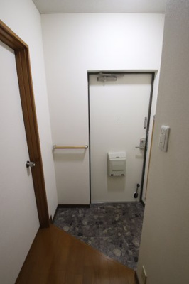 【玄関】 | パークアベニュー弐番館