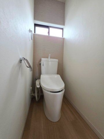 【トイレ】 | 東元町一丁目戸建て