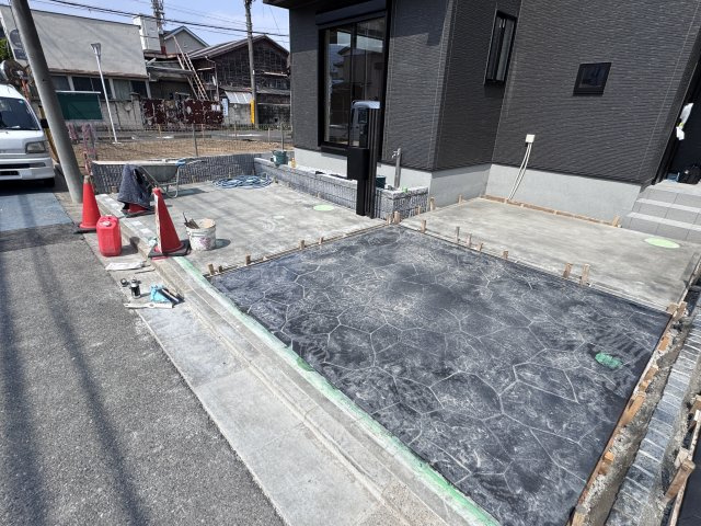 松戸市小山新築戸建【南部小学校：5分】の駐車場|1号棟駐車スペース・2台駐車可