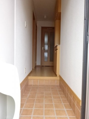 ロックガーデン森Ｂの玄関