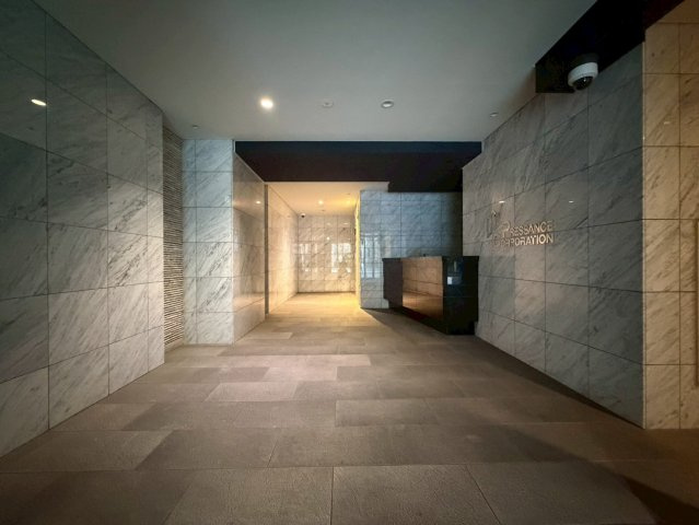 プレサンス江戸堀のロビー