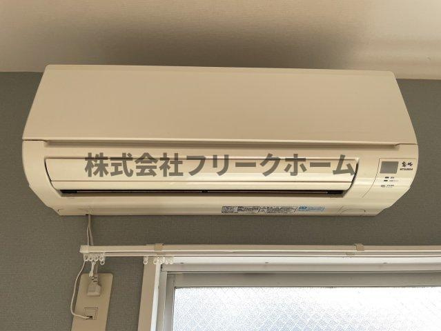 シャトル塚の設備