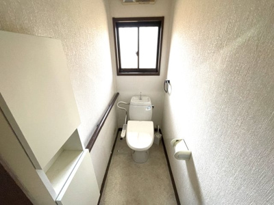 【その他】 | 大津市大物723-21　中古戸建 | ゆったりトイレ