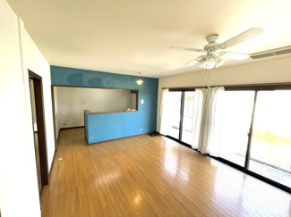 【居間・リビング】 | 大津市大物723-21　中古戸建