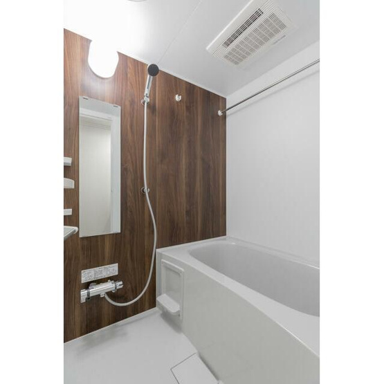 【浴室】 | アンパサンド北新宿 | 追い焚き機能、浴室乾燥機付きバス。