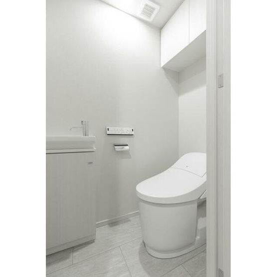 【トイレ】 | アンパサンド北新宿 | 温水洗浄便座。