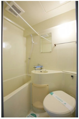 エヴェナール方南町の浴室