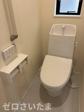《仲介手数料無料》川越市大字木野目1861-101新築一戸建てハートフルタウンのトイレ