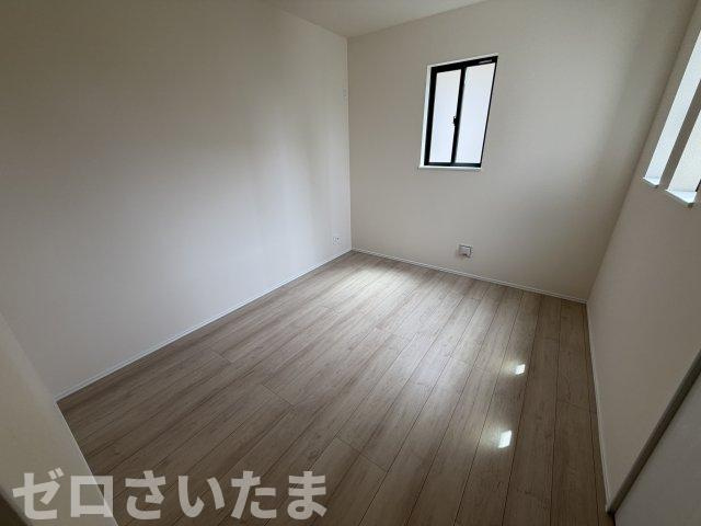 《仲介手数料無料》川越市大字木野目1861-101新築一戸建てハートフルタウンの洋室|2階 5.25帖