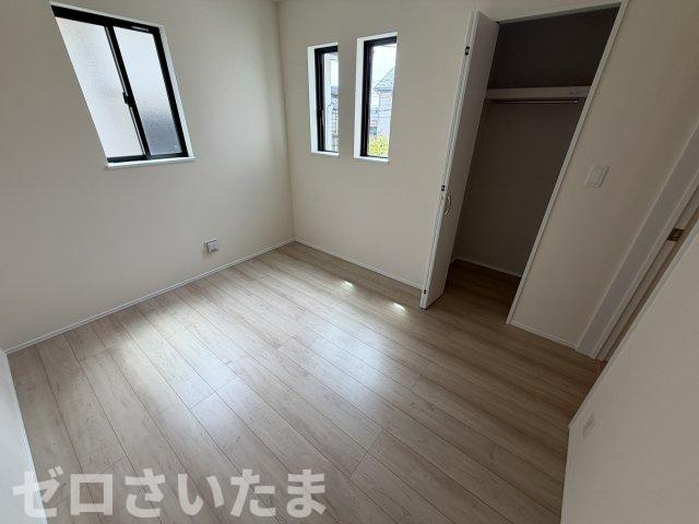 《仲介手数料無料》川越市大字木野目1861-101新築一戸建てハートフルタウンの洋室|2階 5.25帖