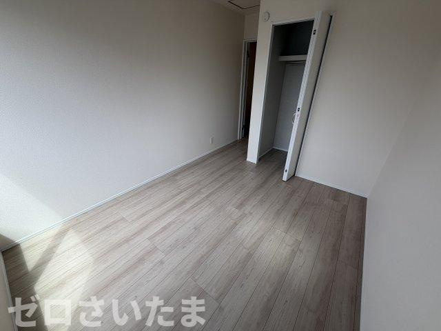 《仲介手数料無料》川越市大字木野目1861-101新築一戸建てハートフルタウンの洋室|2階 5.25帖