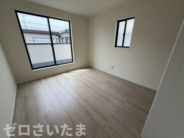 《仲介手数料無料》川越市大字木野目1861-101新築一戸建てハートフルタウンの洋室|2階 ７帖