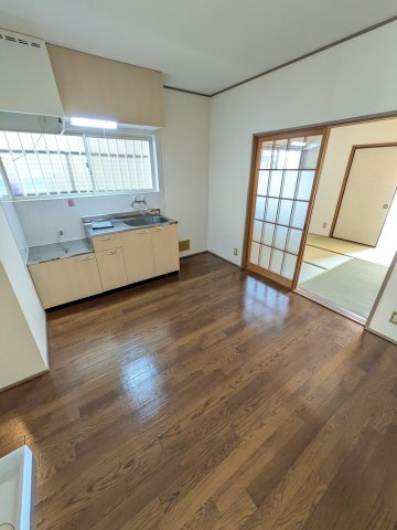 グリーン山手の居間・リビング