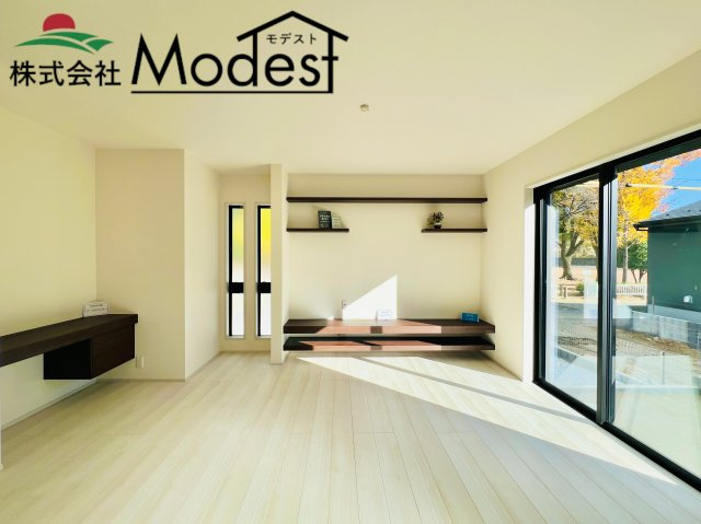 前橋関根町の居間・リビング|インテリアの統一感も作りやすいお洒落なリビング♪