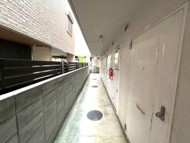 ビシック西進のロビー