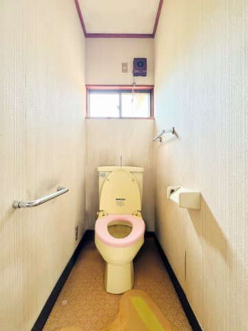 太田市新田木崎町のトイレ|シンプルで落ち着くトイレ