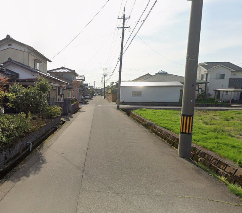 坂井市丸岡町今福　新築戸建Bの前面道路含む現地写真