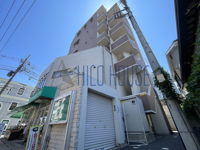 ルネス新富町スクエアの外観