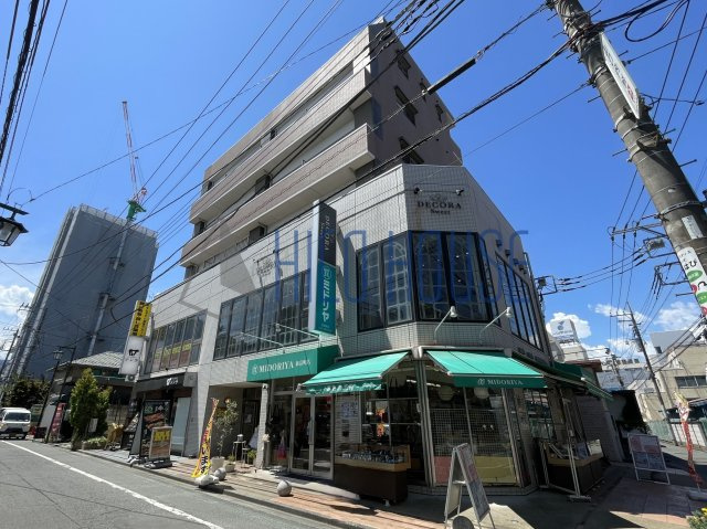 ルネス新富町スクエアの外観