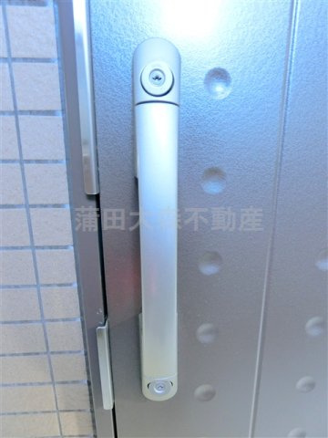 サンセール羽田の玄関