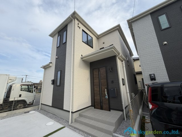 平塚市西真土　新築分譲住宅　全16区画P号棟