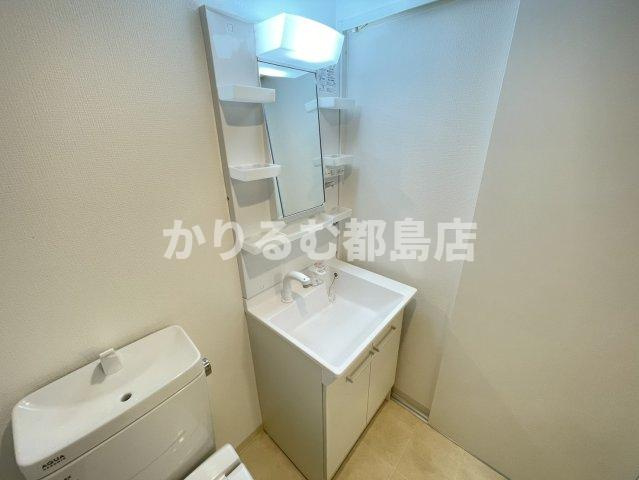 スギタパティオ60の洗面所