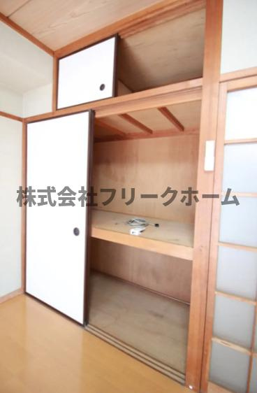 武蔵野市西久保２丁目の賃貸マンションの収納