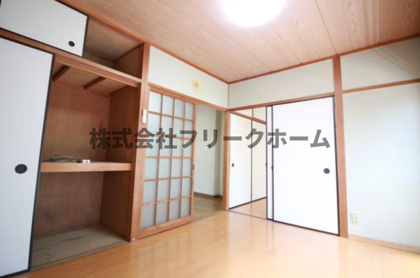 武蔵野市西久保２丁目の賃貸マンションの寝室