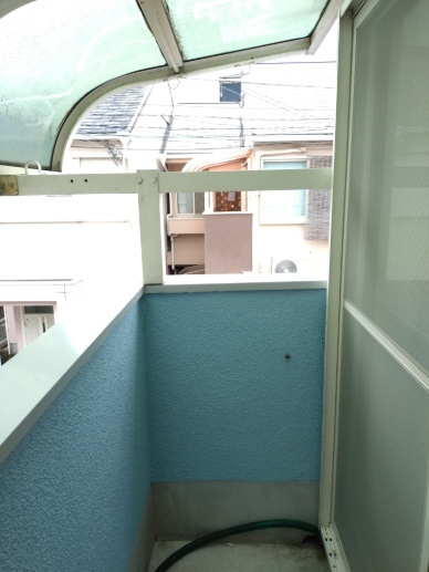 西宮市上田中町　中古戸建のバルコニー
