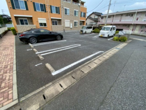 【駐車場】