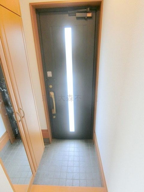 大田区中央1丁目貸家の玄関