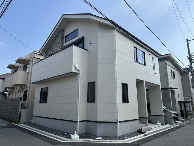 豊中市上野東１丁目　新築戸建住宅