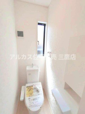 西武多摩川線 新小金井駅 徒歩11分 新築戸建 小金井市東町5丁目のトイレ