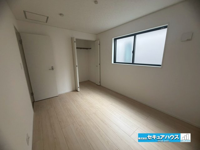 【今からご案内可能】名古屋市南区阿原町　全3棟の洋室|【洋室イメージ】
◆家族一人ひとりの大切なプライベート空間。趣味に合わせて使って頂けるようシンプルに仕上げてあります。暮らし心地を大きく左右する収納を、適材適所に配置し使い勝手を考慮しました。　
