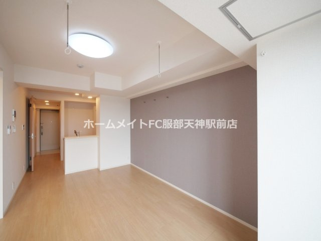 ECORO TOYONAKAの居間・リビング