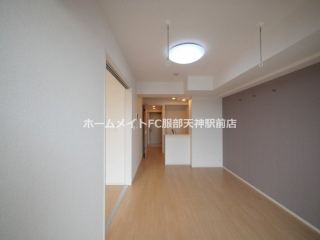 ECORO TOYONAKAの居間・リビング