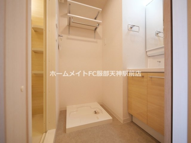 ECORO TOYONAKAの独立洗面台