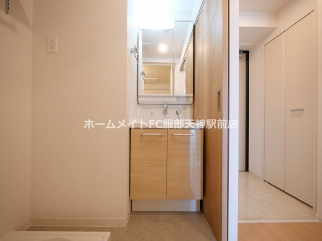 ECORO TOYONAKAの独立洗面台