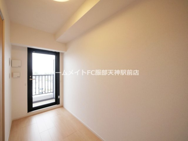 ECORO TOYONAKAの居間・リビング